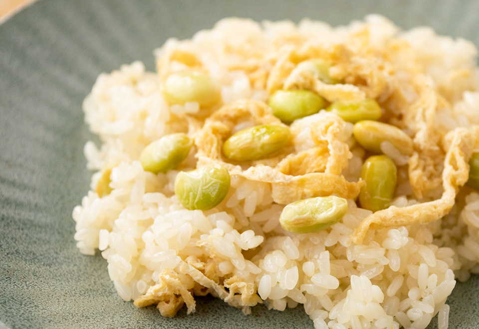 秘伝豆と油揚げのおこわ 気仙沼から手作りお惣菜 おかずをお取り寄せ通販なら斉吉