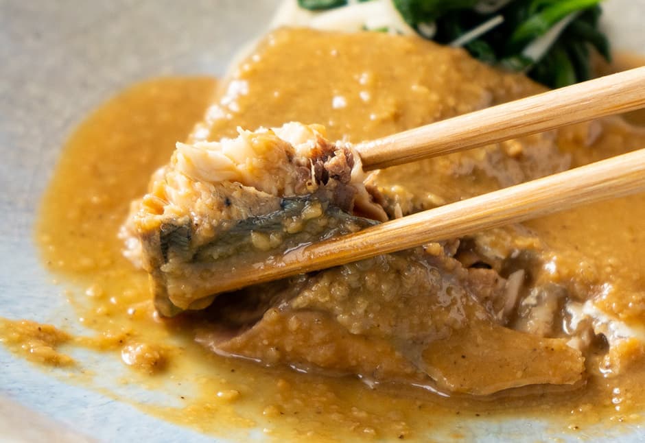 気仙沼産　鯖の胡麻味噌煮（2切れ）