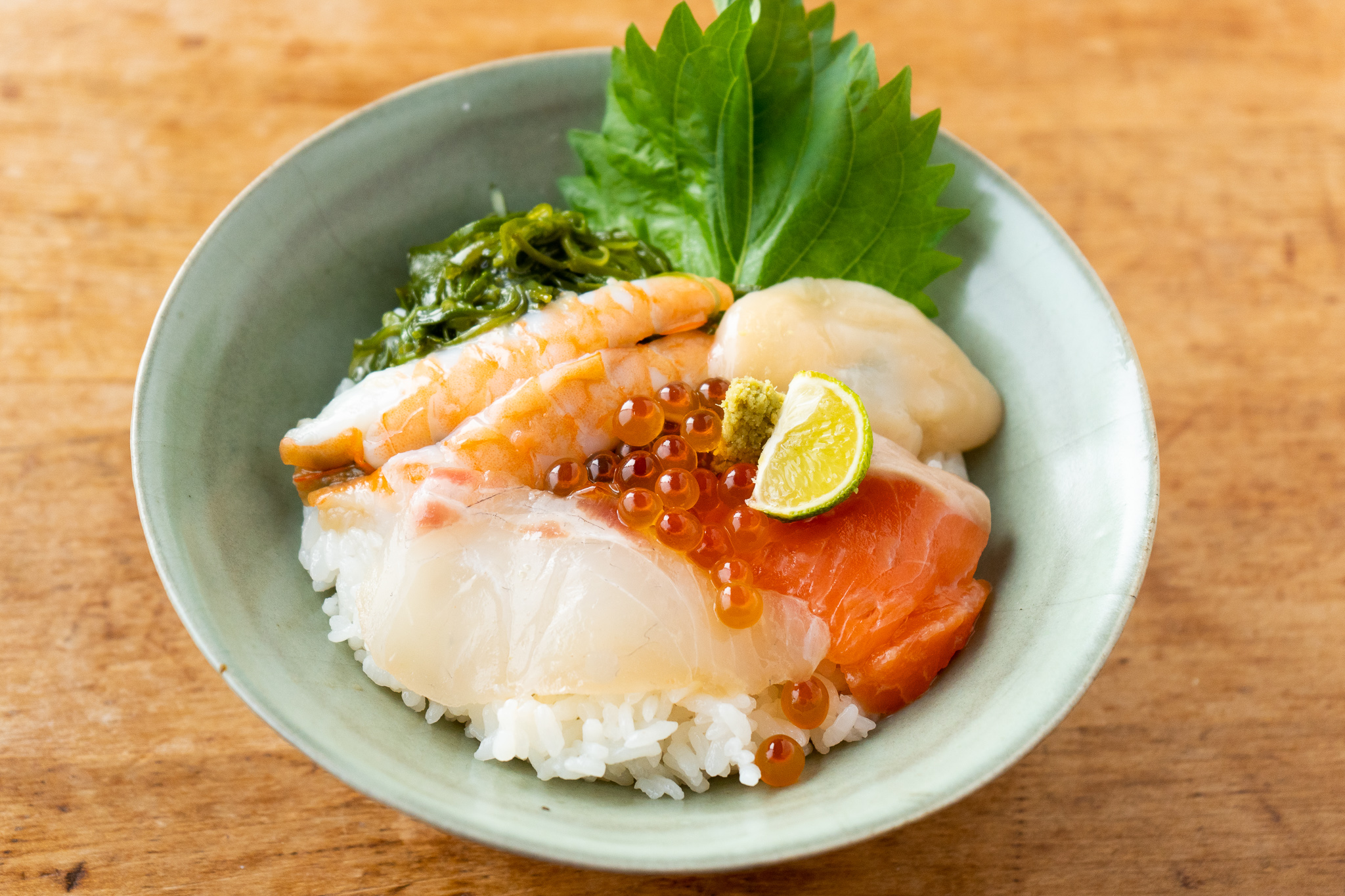 新　斉吉海鮮丼（鯛・サーモン）